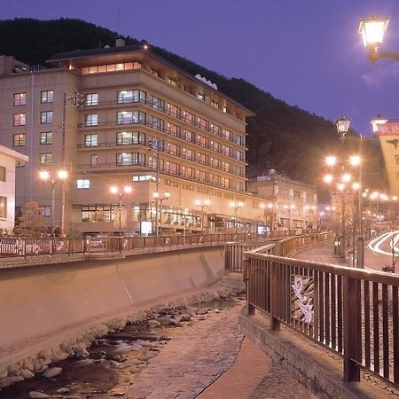 Gero Royal Hotel Miyabitei Bagian luar foto